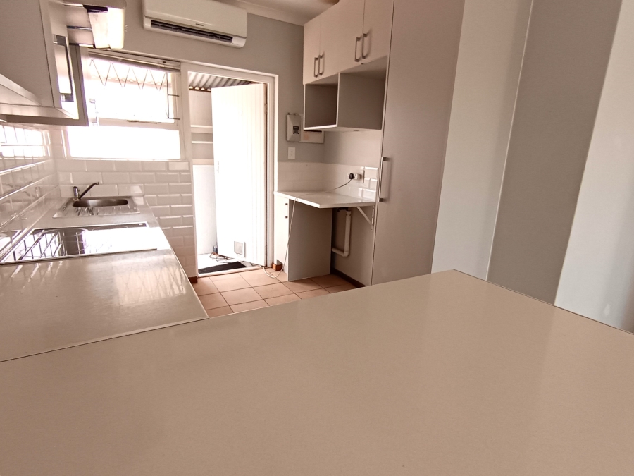 2 Bedroom Property for Sale in Wavecrest Eastern Cape